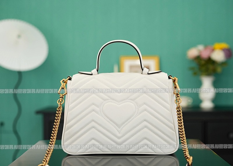 구찌GG마몽마틀라세숄더백미디움 20260321-111848-006루.jpg