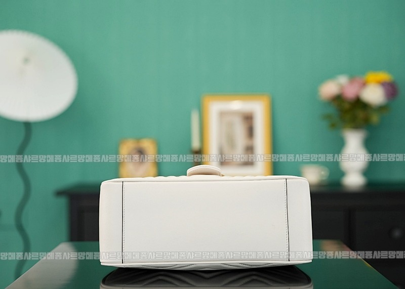 구찌GG마몽마틀라세숄더백미디움 20260321-111849-008루.jpg