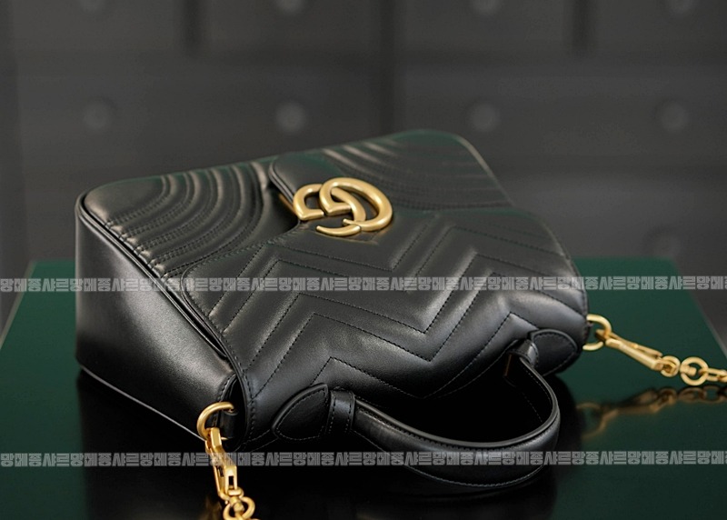 구찌GG마몽마틀라세숄더백미디움 20260321-112628-008루.jpg