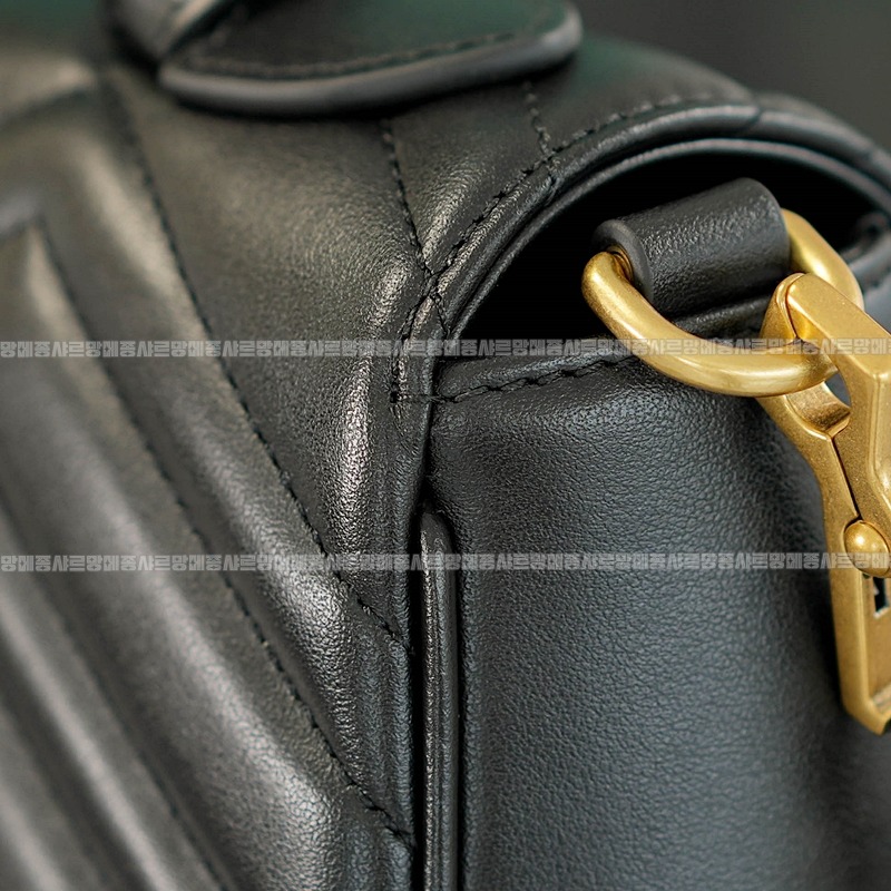 구찌GG마몽마틀라세숄더백미디움 20260321-112629-011루.jpg