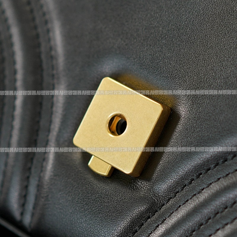 구찌GG마몽마틀라세숄더백미디움 20260321-112630-015루.jpg