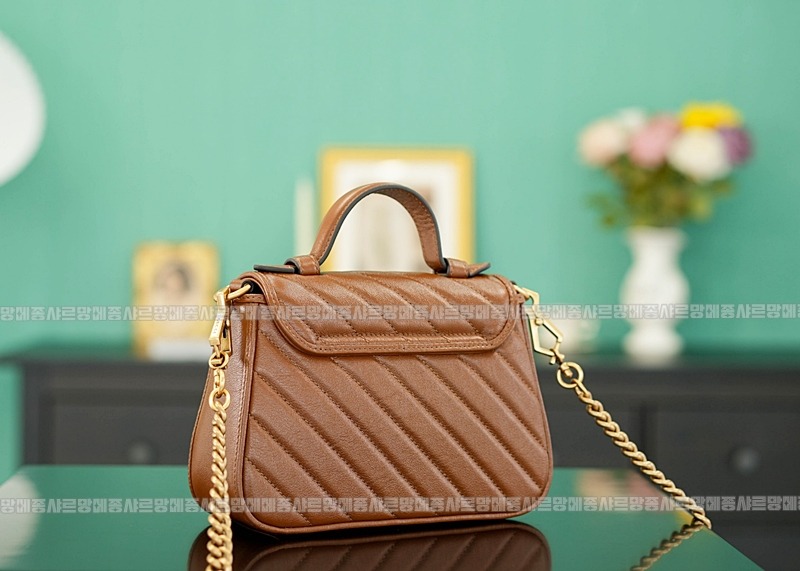 구찌GG마몽마틀라세숄더백미니 20260321-113554-004루.jpg