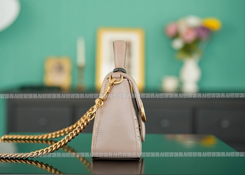구찌GG마몽마틀라세숄더백미니 20260321-114013-003루.jpg