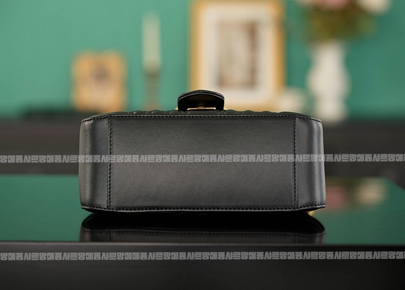 구찌GG마몽마틀라세숄더백미니 20260321-115622-008루.jpg