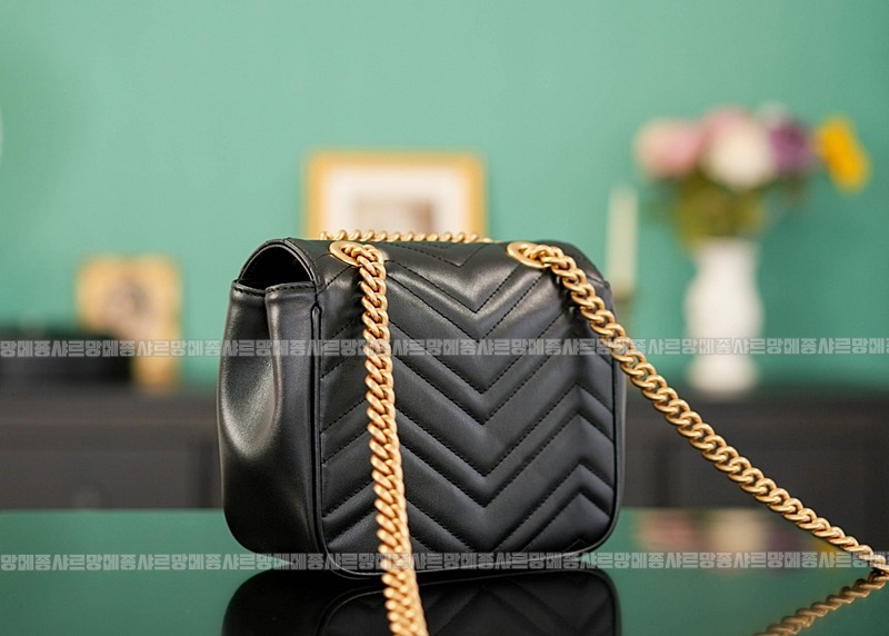 구찌GG마몽마틀라세미니토트백 20260321-130221-004루.jpg