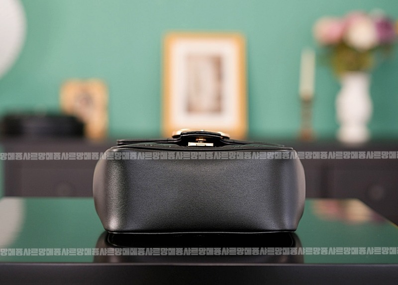 구찌GG마몽마틀라세미니토트백 20260321-130222-007루.jpg