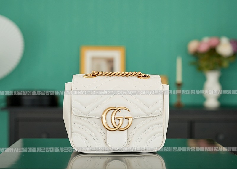 구찌GG마몽마틀라세미니토트백 20260321-130627-001루.jpg