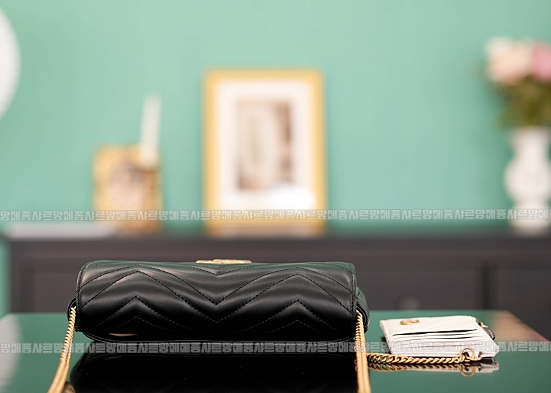 구찌GG마몽미니숄더백 20260321-131753-007루.jpg