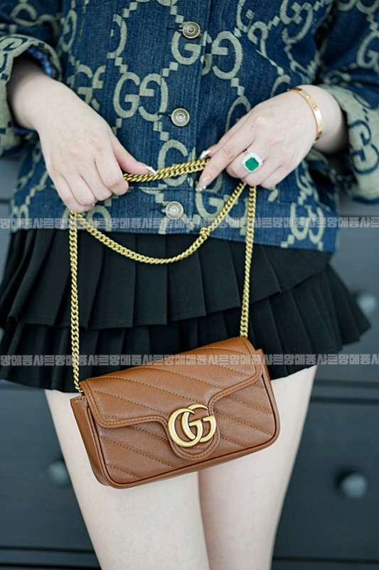 구찌마몽마틀라쎼미니체인숄더백 20260321-132724-020루.jpg