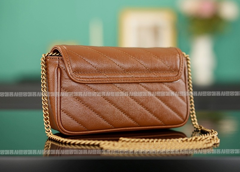 구찌마몽마틀라쎼미니체인숄더백 20260321-132721-004루.jpg