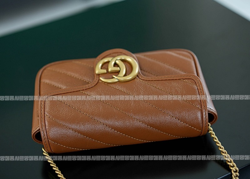 구찌마몽마틀라쎼미니체인숄더백 20260321-132721-007루.jpg