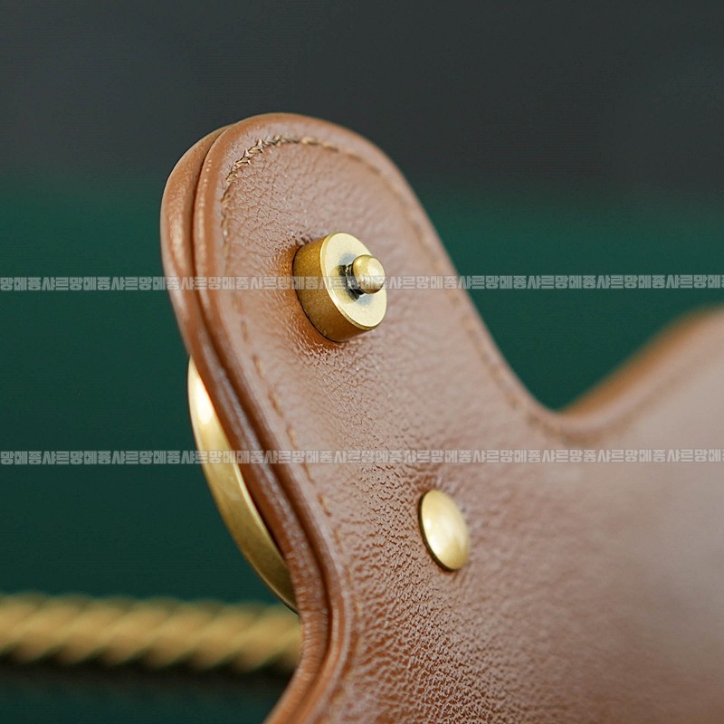 구찌마몽마틀라쎼미니체인숄더백 20260321-132722-012루.jpg