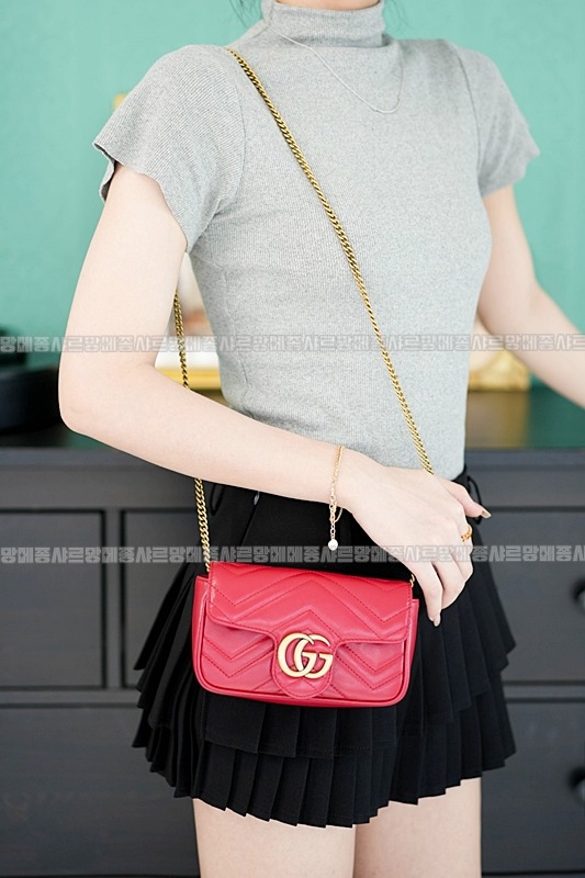 구찌마몽마틀라쎼미니체인숄더백 20260321-133121-023루.jpg