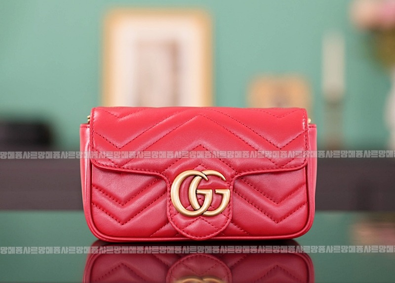 구찌마몽마틀라쎼미니체인숄더백 20260321-133115-001루.jpg