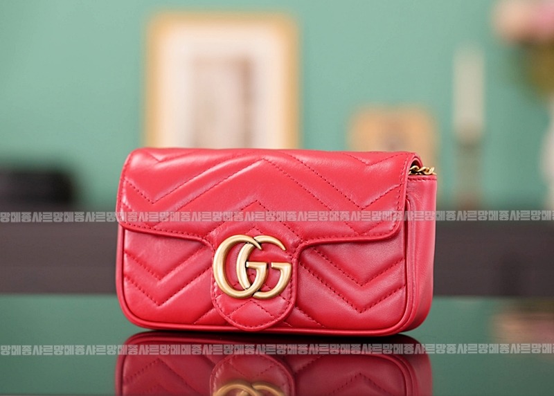 구찌마몽마틀라쎼미니체인숄더백 20260321-133115-002루.jpg