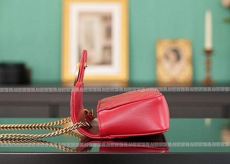 구찌마몽마틀라쎼미니체인숄더백 20260321-133116-009루.jpg