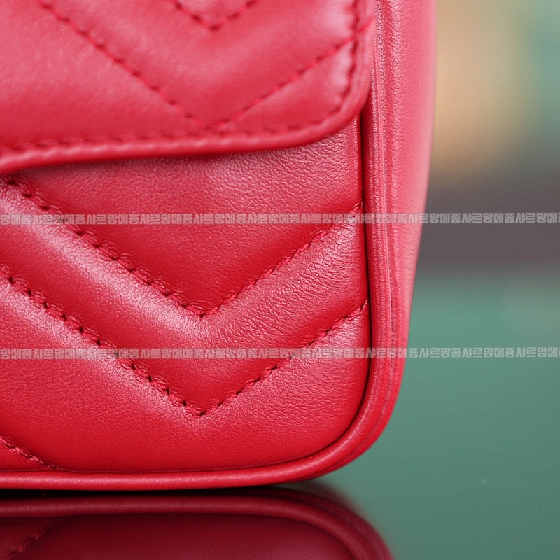 구찌마몽마틀라쎼미니체인숄더백 20260321-133117-013루.jpg