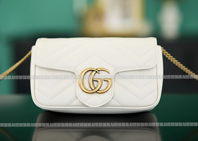 구찌마몽마틀라쎼미니체인숄더백 20260321-133339-008루.jpg