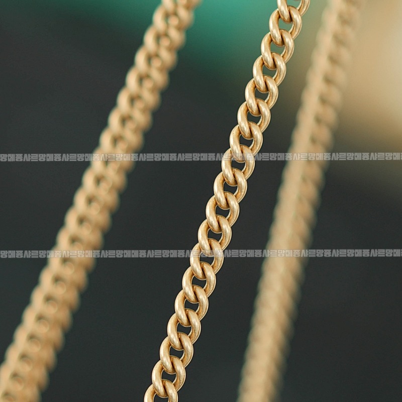 구찌마몽마틀라쎼미니체인숄더백 20260321-133342-013루.jpg