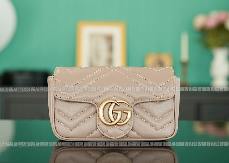 구찌마몽마틀라쎼미니체인숄더백 20260321-133612-001루.jpg