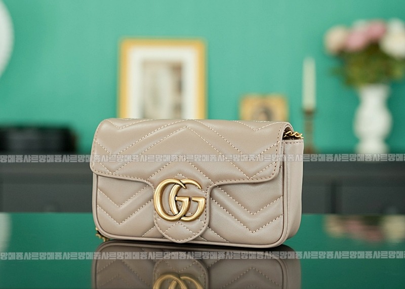 구찌마몽마틀라쎼미니체인숄더백 20260321-133612-002루.jpg