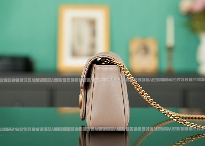 구찌마몽마틀라쎼미니체인숄더백 20260321-133612-003루.jpg