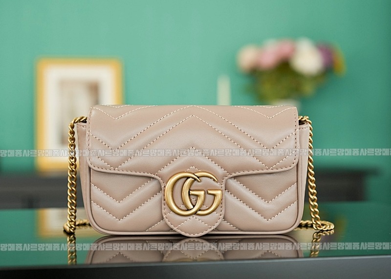 구찌마몽마틀라쎼미니체인숄더백 20260321-133613-009루.jpg