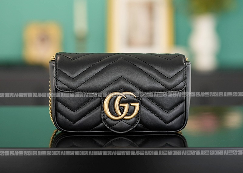 구찌마몽마틀라쎼미니체인숄더백 20260321-133828-001루.jpg