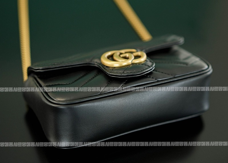 구찌마몽마틀라쎼미니체인숄더백 20260321-133830-007루.jpg