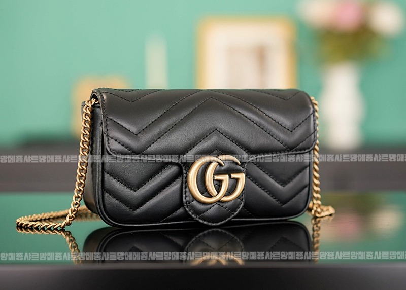 구찌마몽마틀라쎼미니체인숄더백 20260321-133830-008루.jpg