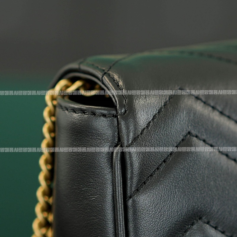 구찌마몽마틀라쎼미니체인숄더백 20260321-133830-011루.jpg