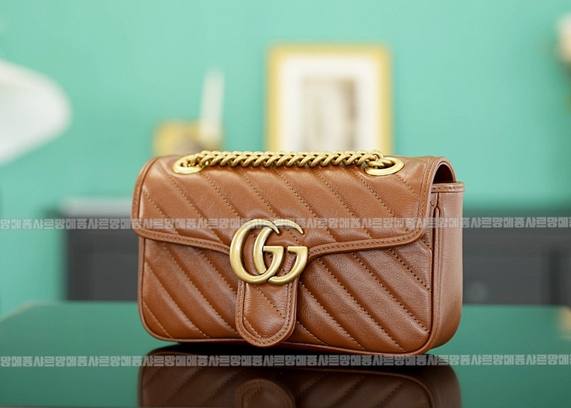 구찌마몽마틀라쎼미니숄더백 20260321-134743-002루.jpg