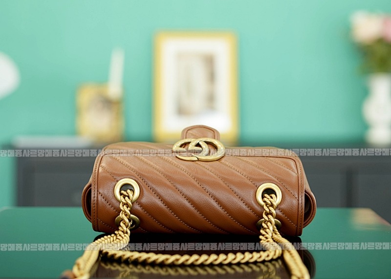 구찌마몽마틀라쎼미니숄더백 20260321-134744-005루.jpg