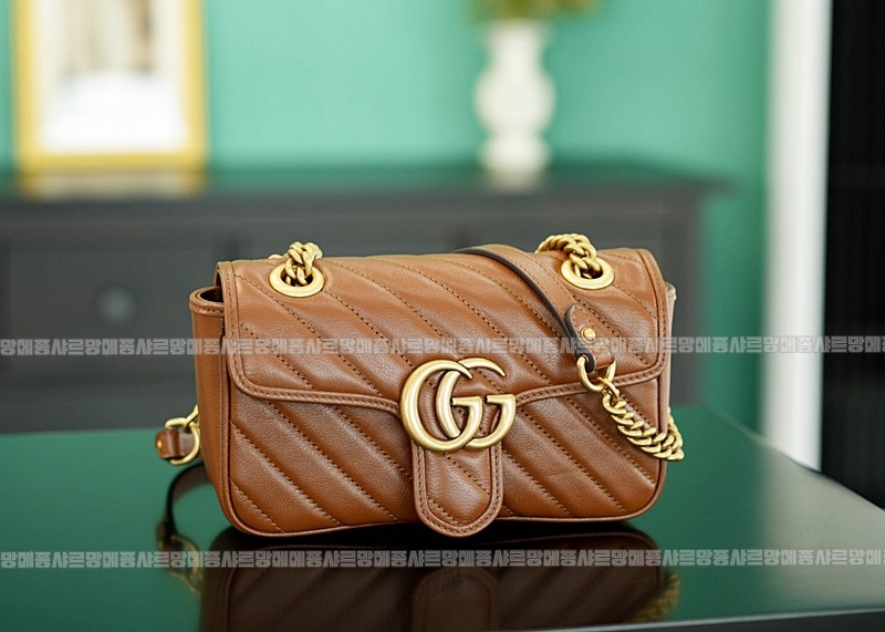 구찌마몽마틀라쎼미니숄더백 20260321-134744-008루.jpg