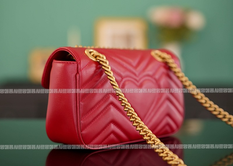 구찌마몽마틀라쎼미니숄더백 20260321-135107-004루.jpg