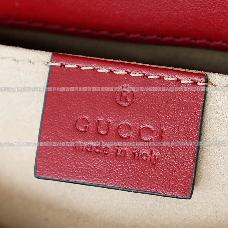 구찌마몽마틀라쎼미니숄더백 20260321-135110-017루.jpg