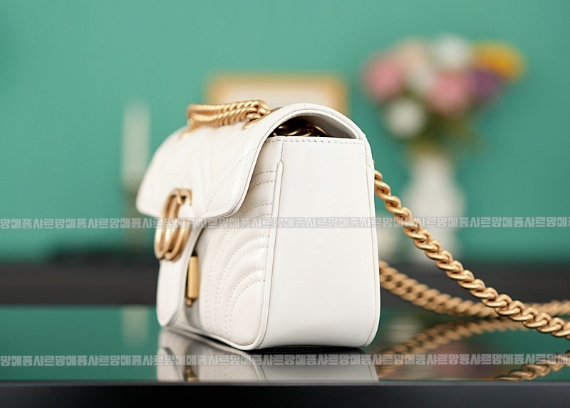 구찌마몽마틀라쎼미니숄더백 20260321-135438-009루.jpg