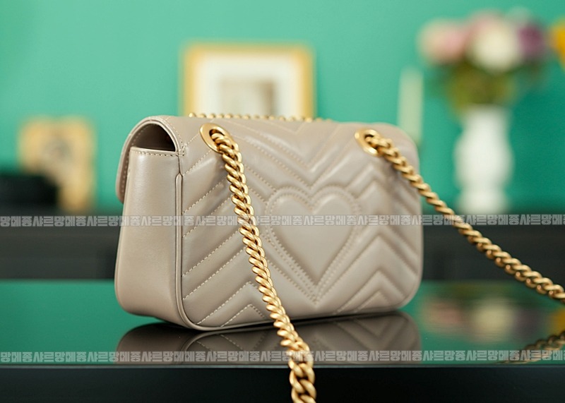 구찌마몽마틀라쎼미니숄더백 20260321-135710-004루.jpg