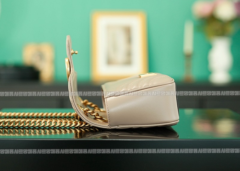 구찌마몽마틀라쎼미니숄더백 20260321-135711-007루.jpg