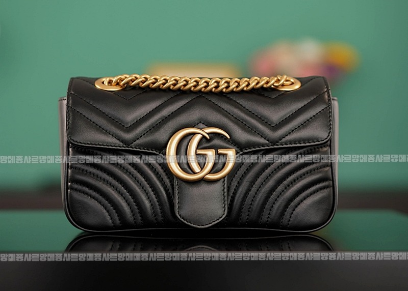 구찌마몽마틀라쎼미니숄더백 20260321-141846-001루.jpg