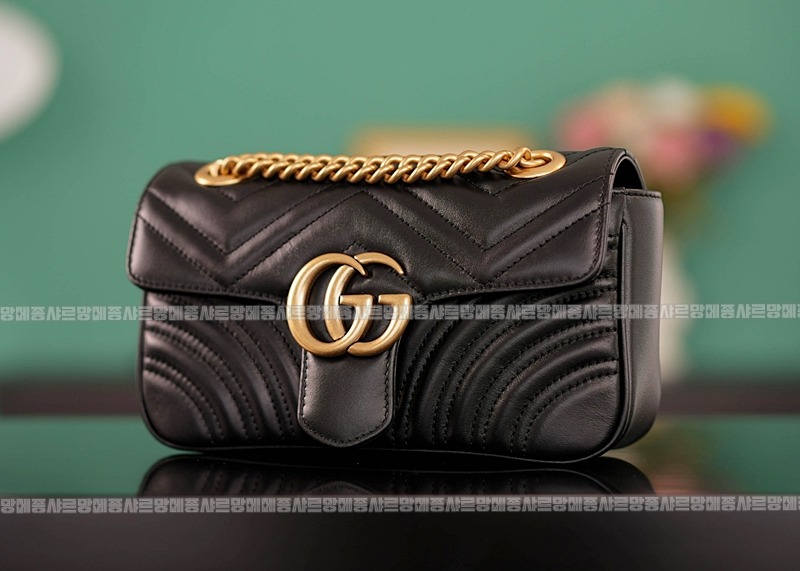 구찌마몽마틀라쎼미니숄더백 20260321-141846-002루.jpg