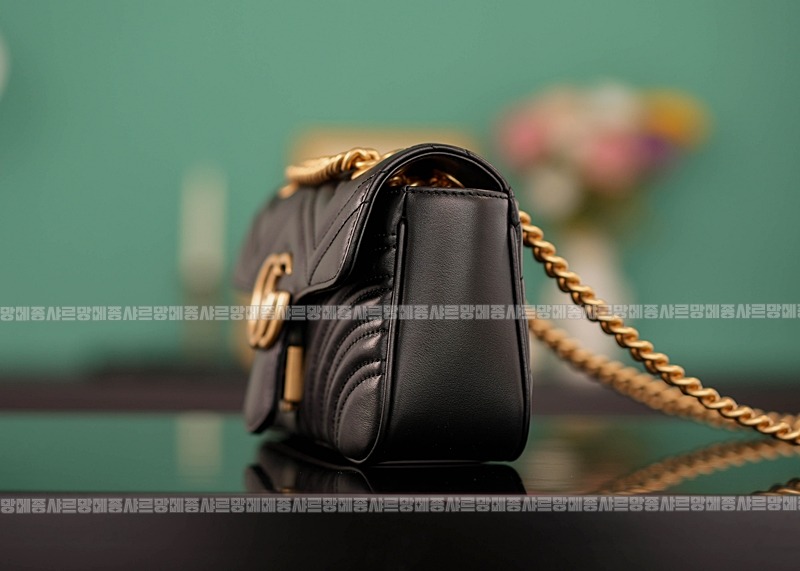 구찌마몽마틀라쎼미니숄더백 20260321-141846-003루.jpg