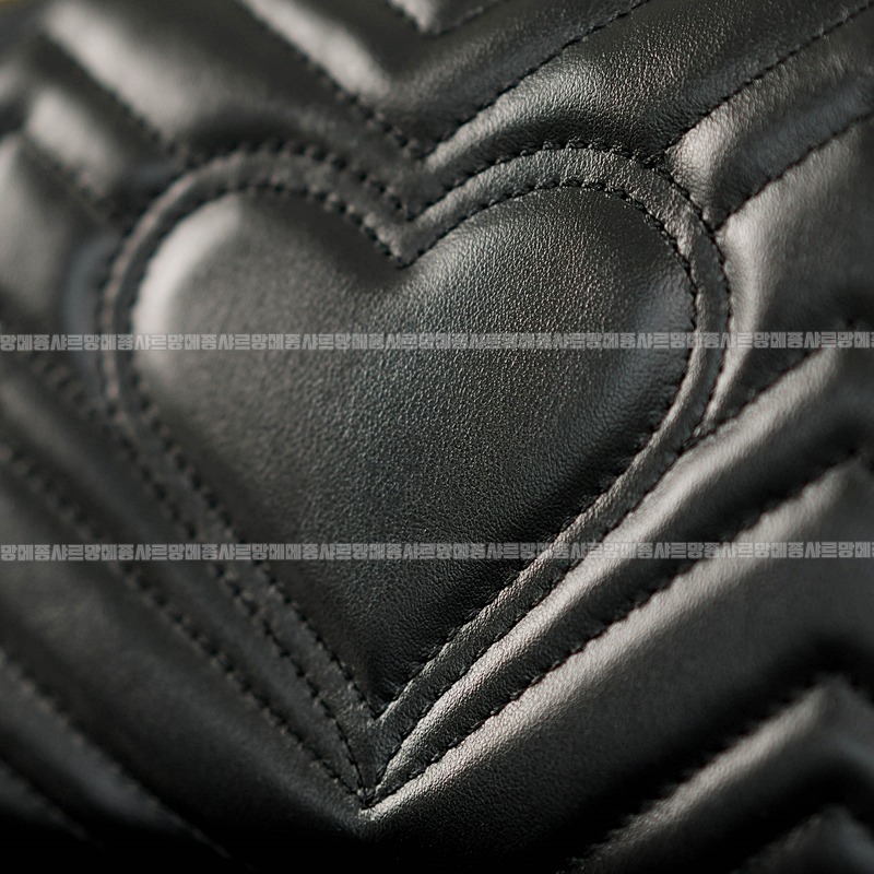 구찌마몽마틀라쎼미니숄더백 20260321-141850-012루.jpg