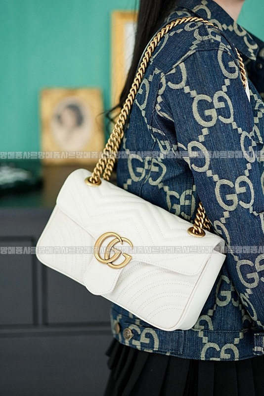 구찌마몽마틀라쎼미디움숄더백 20260321-144103-020루.jpg