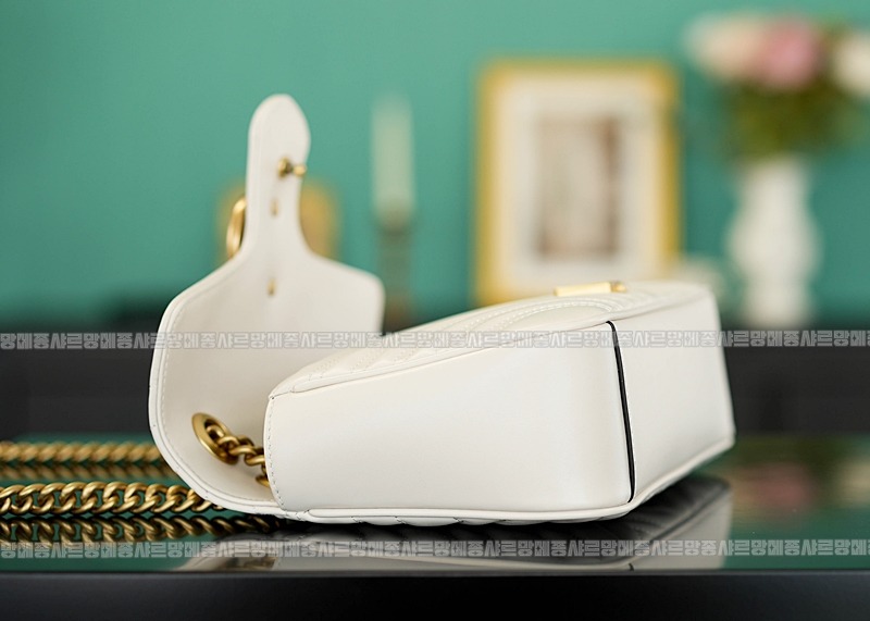 구찌마몽마틀라쎼미디움숄더백 20260321-144100-007루.jpg