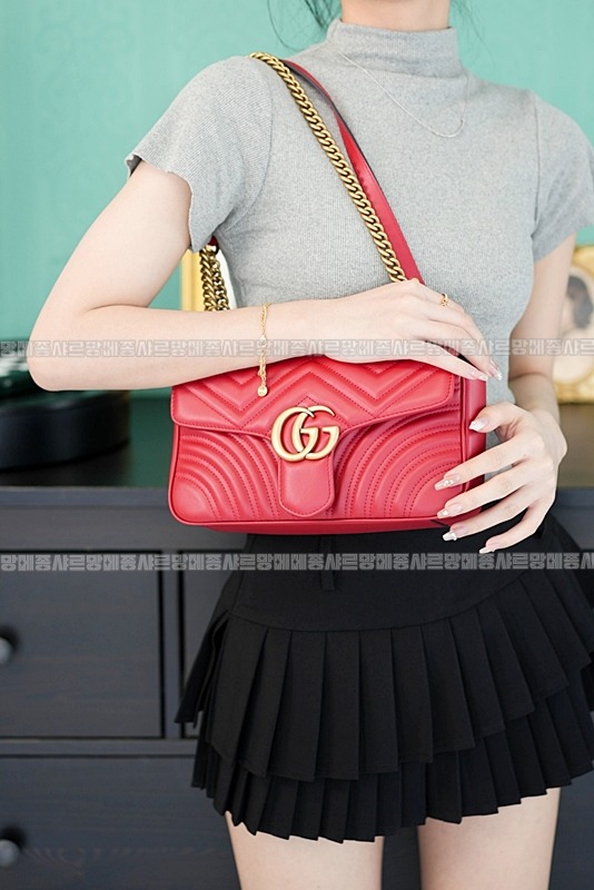 구찌마몽마틀라쎼미디움숄더백 20260321-144420-020루.jpg