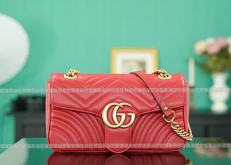 구찌마몽마틀라쎼미디움숄더백 20260321-144416-007루.jpg