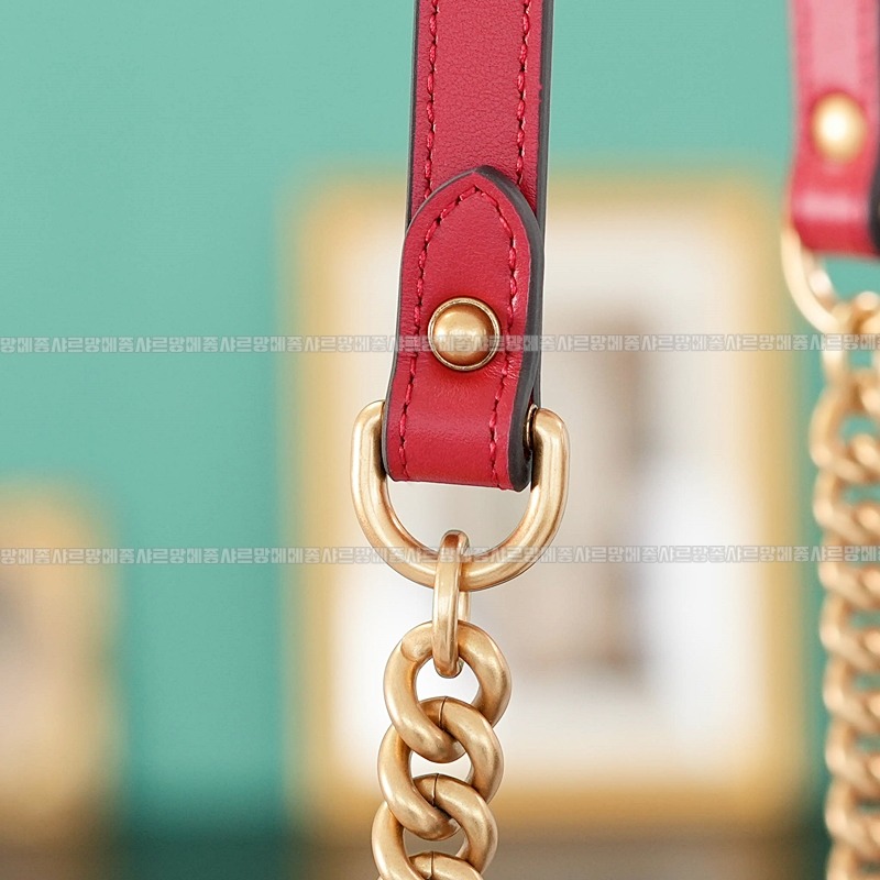 구찌마몽마틀라쎼미디움숄더백 20260321-144418-012루.jpg