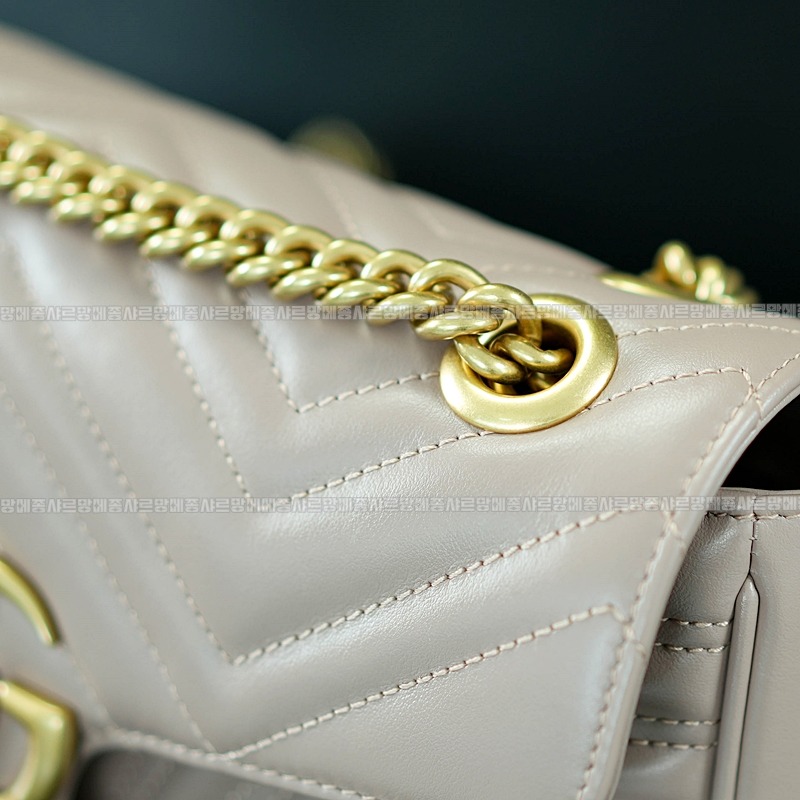 구찌마몽마틀라쎼미디움숄더백 20260321-144644-011루.jpg