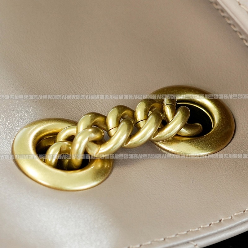 구찌마몽마틀라쎼미디움숄더백 20260321-144645-015루.jpg